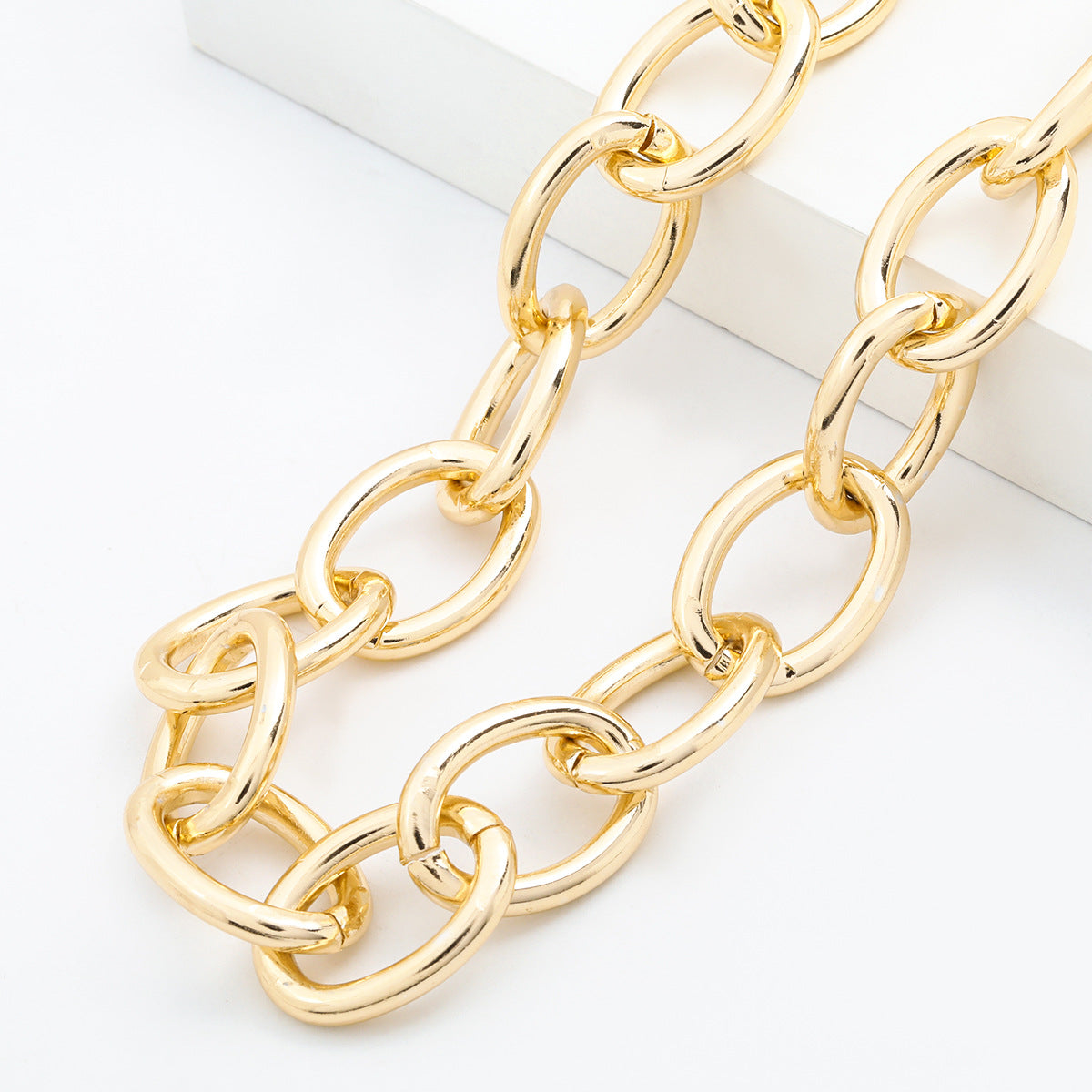 Shiny chain-like alloy necklace sweater chain