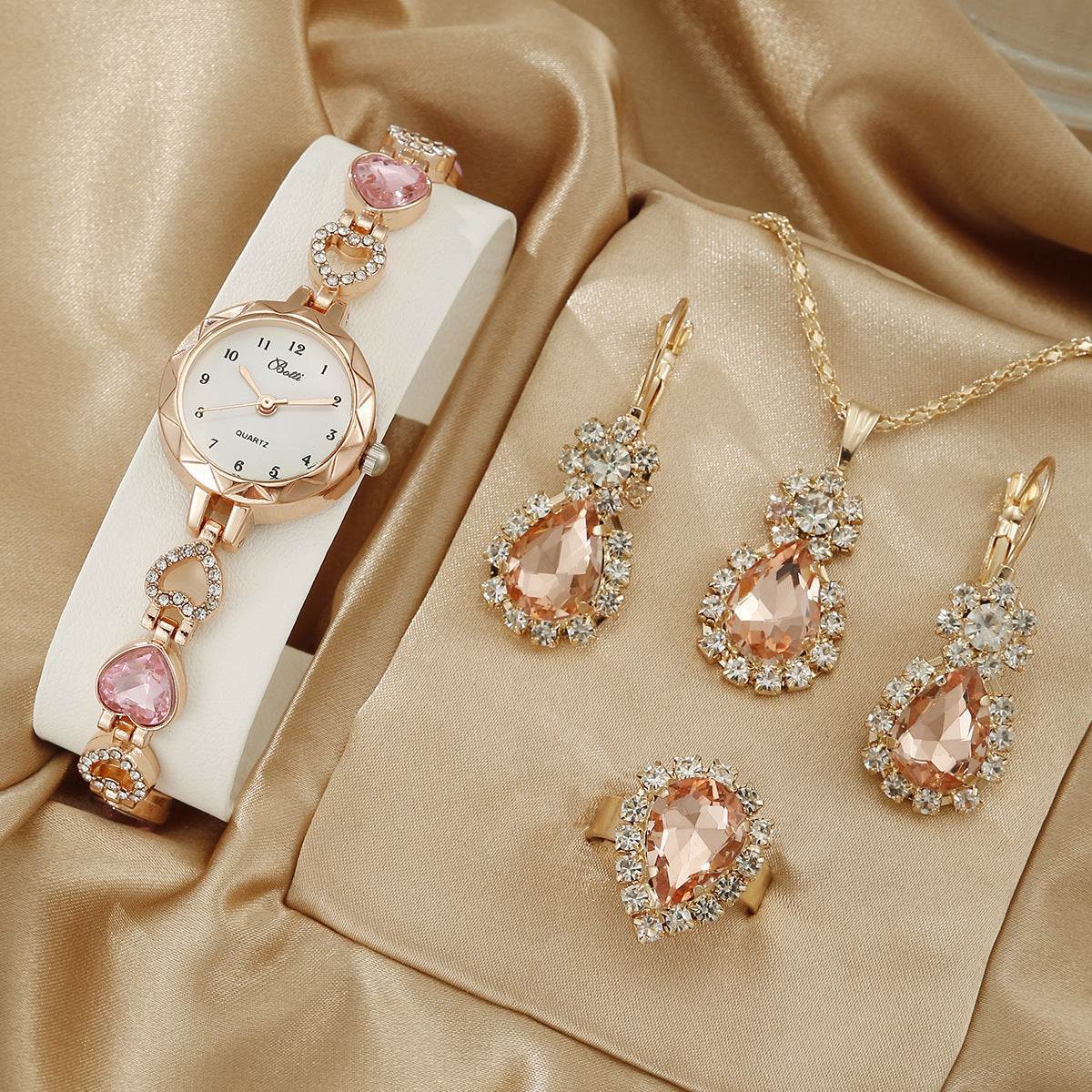Women's Simple Disc Light Luxury Quartz Bracelet Jewelry Watch - Aureate Aura